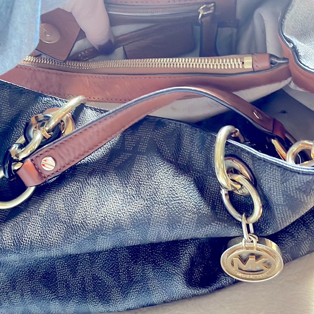 Michael Kors. Barely Used. No Scuffs Or Anything - image 3